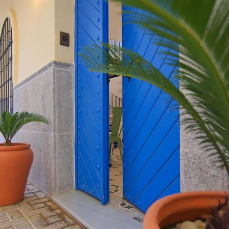 Mara'S Apartments Torremolinos La Mar - Beachfront Tiny House - Bajondillo Zewnętrze zdjęcie