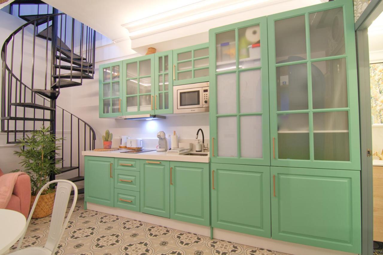 Mara'S Apartments Torremolinos La Mar - Beachfront Tiny House - Bajondillo Zewnętrze zdjęcie