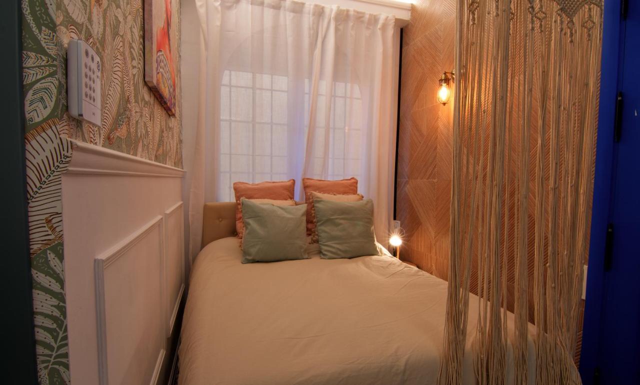 Mara'S Apartments Torremolinos La Mar - Beachfront Tiny House - Bajondillo Zewnętrze zdjęcie